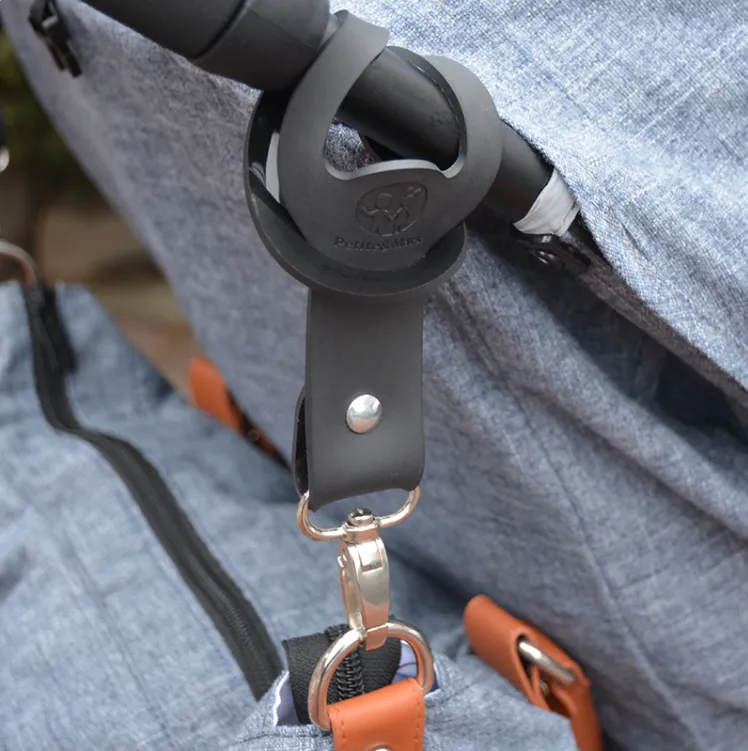 Utilisation pratique des poignées Petite&Mars Hang 2 pc